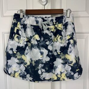 Slazenger golf skort skirt shorts Size M tennis‎ pickleball Multicolor